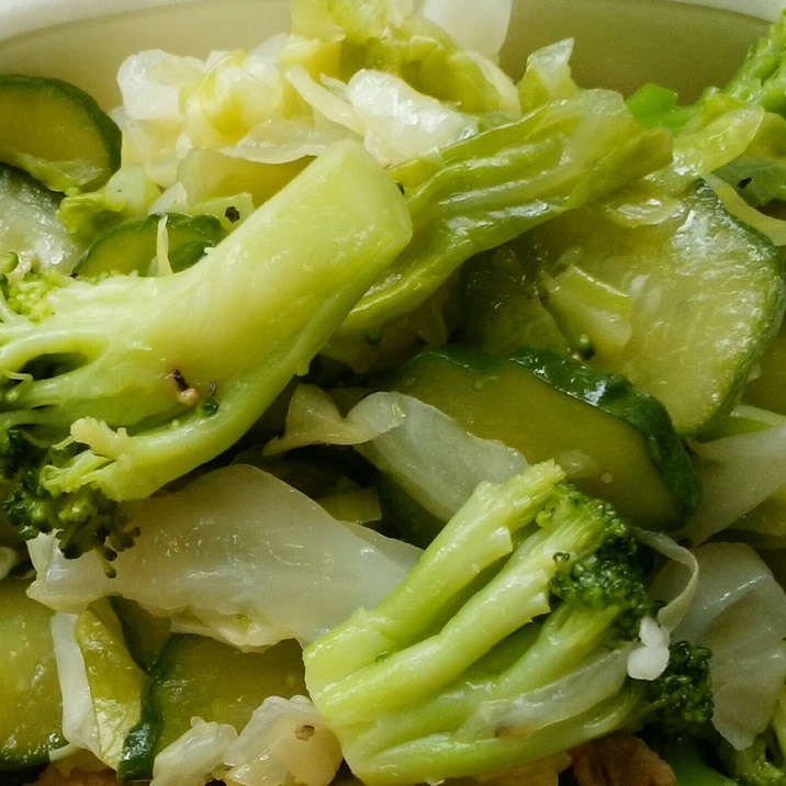 3種の野菜のグリーンサラダ